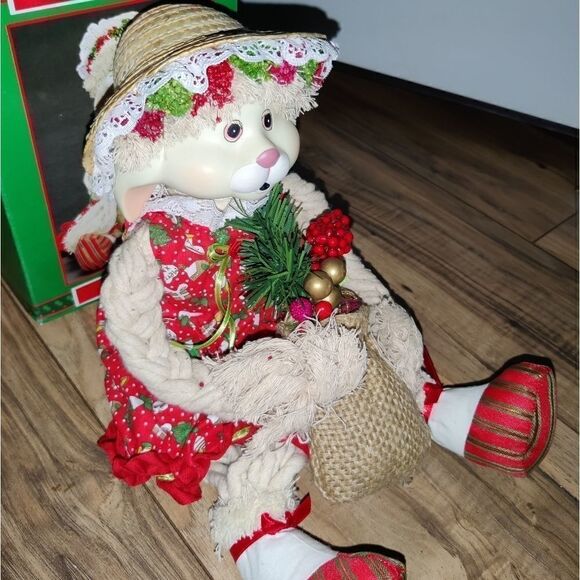 House Of Lloyd Vhristmas Around The World Vintage Flossie - Picture 4 of 10